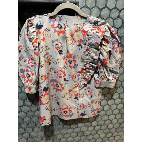 Tops - VTG Patterned Women's‎ Small Asymmetrical Ruffle Front Floral Pattern Gray Top